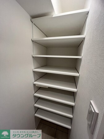 アジールコート山手動坂の物件内観写真